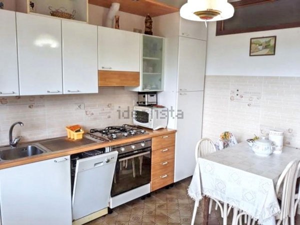 appartamento in vendita a Carrodano in zona Mattarana