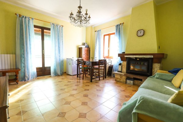 appartamento in vendita a Carrodano