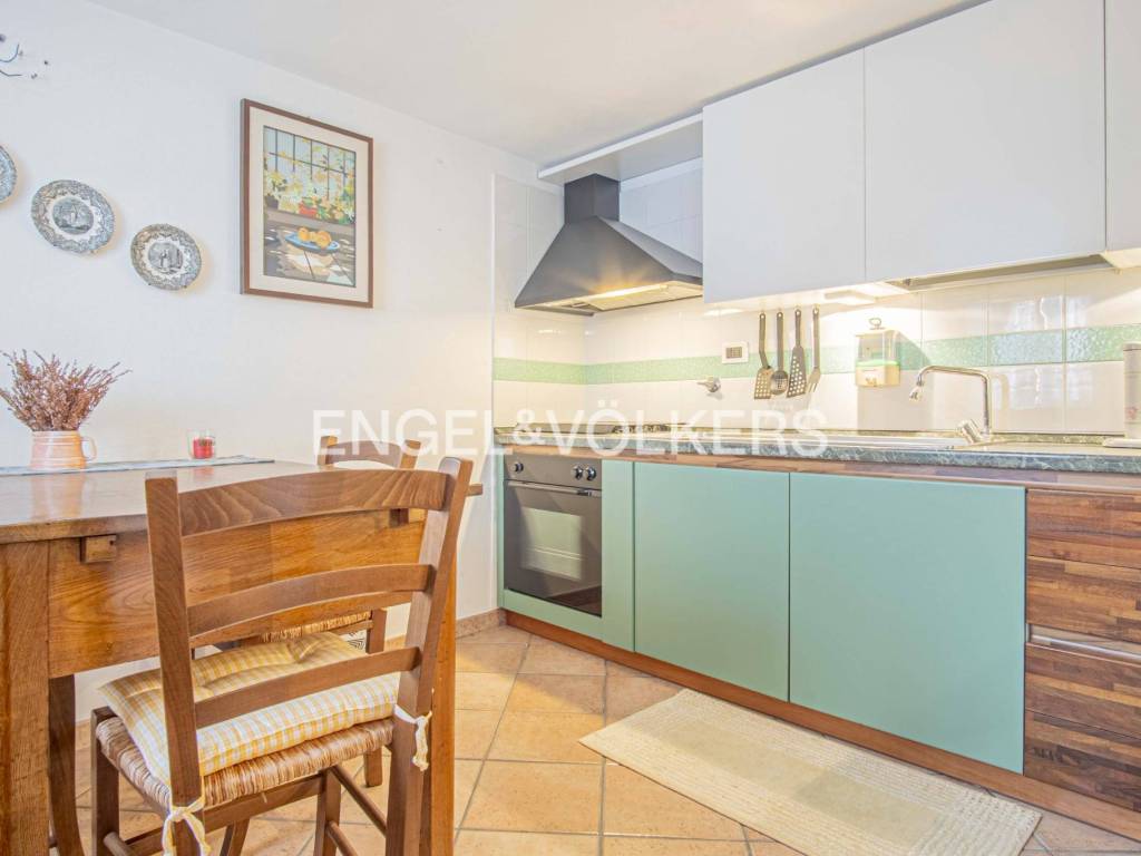 casa indipendente in vendita a Carrodano in zona Mattarana