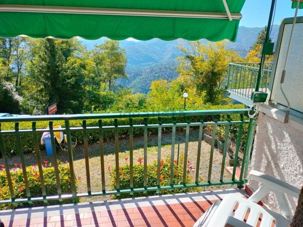 appartamento in vendita a Carrodano in zona Mattarana