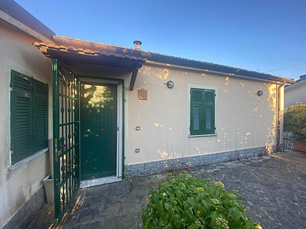 appartamento in vendita a Carrodano