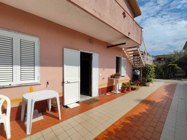 appartamento in vendita a Castelnuovo Magra in zona Palvotrisia