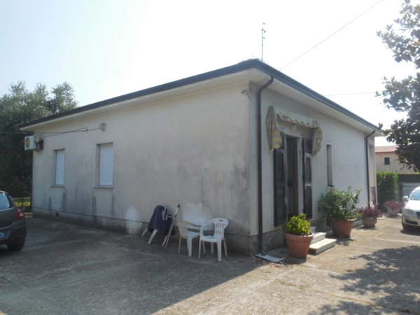 quadrivano in vendita a Castelnuovo Magra