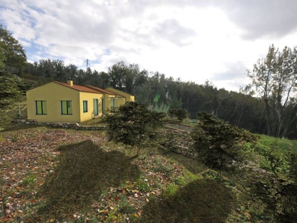 terreno agricolo in vendita a Castelnuovo Magra in zona Colombiera