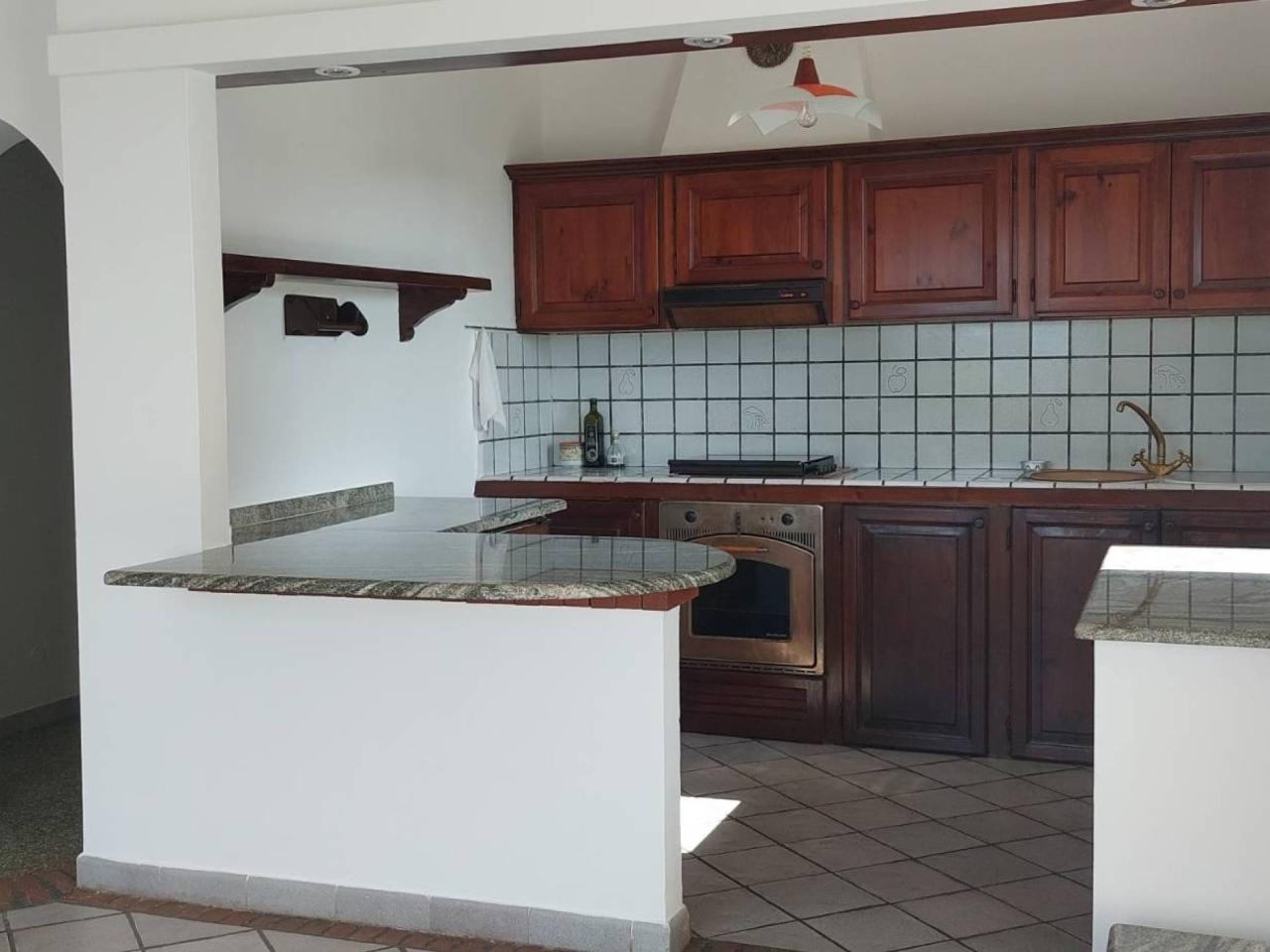 appartamento in vendita a Castelnuovo Magra in zona Colombiera
