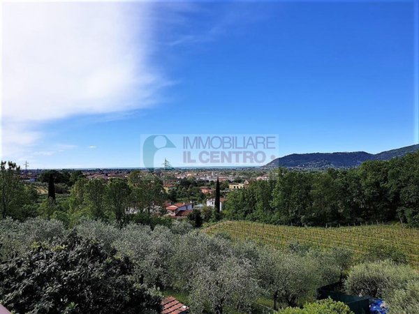 appartamento in vendita a Castelnuovo Magra