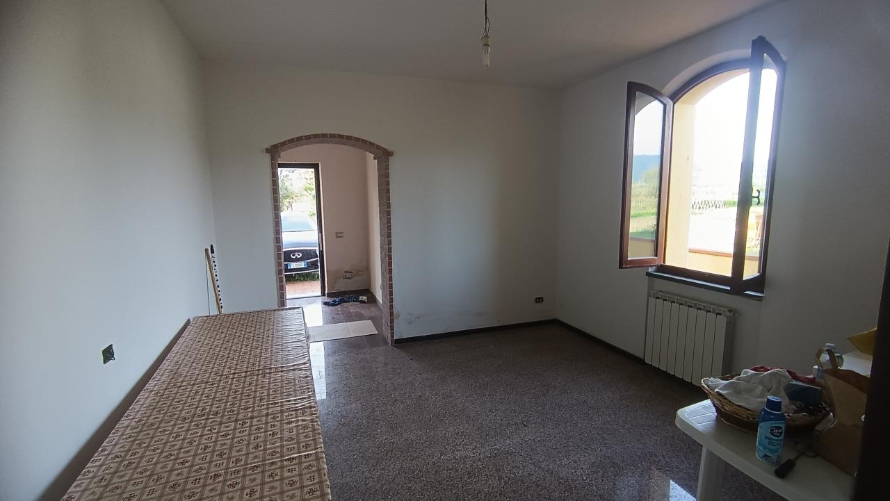 casa indipendente in vendita a Castelnuovo Magra in zona Molicciara