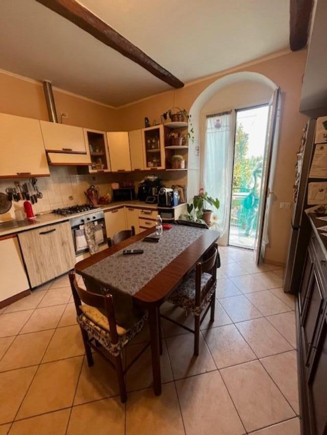 appartamento in vendita a Castelnuovo Magra in zona Colombiera