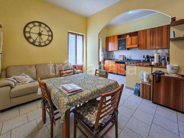 casa indipendente in vendita a Castelnuovo Magra