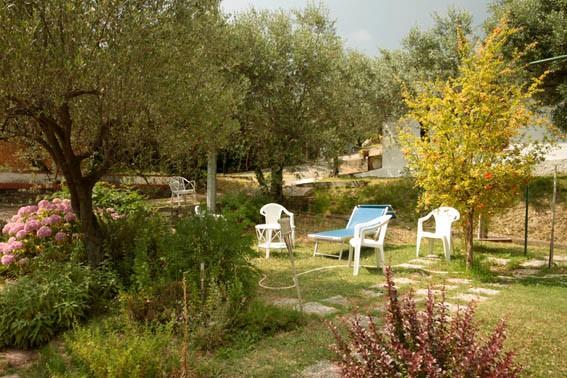 casa indipendente in vendita a Castelnuovo Magra