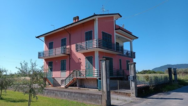appartamento in vendita a Castelnuovo Magra