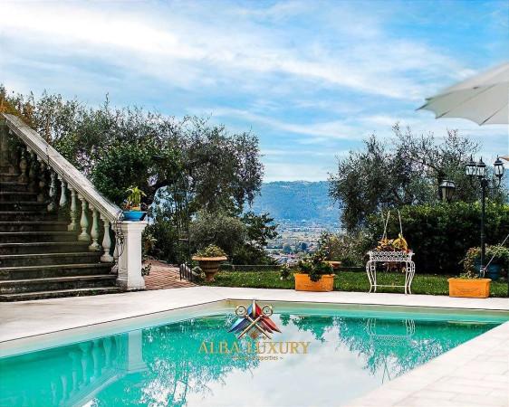 casa indipendente in vendita a Castelnuovo Magra