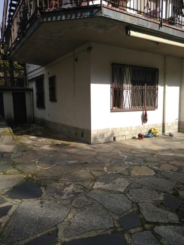 casa indipendente in vendita a Castelnuovo Magra