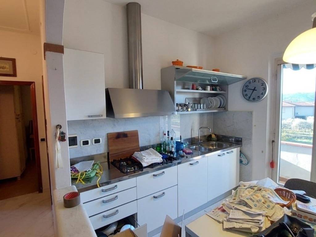 casa semindipendente in vendita a Castelnuovo Magra in zona Molicciara
