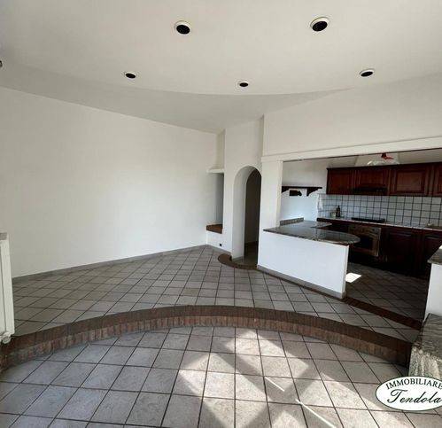 casa indipendente in vendita a Castelnuovo Magra in zona Molicciara