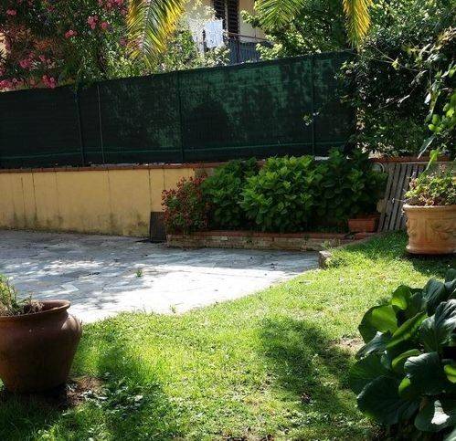 casa indipendente in vendita a Castelnuovo Magra in zona Molicciara