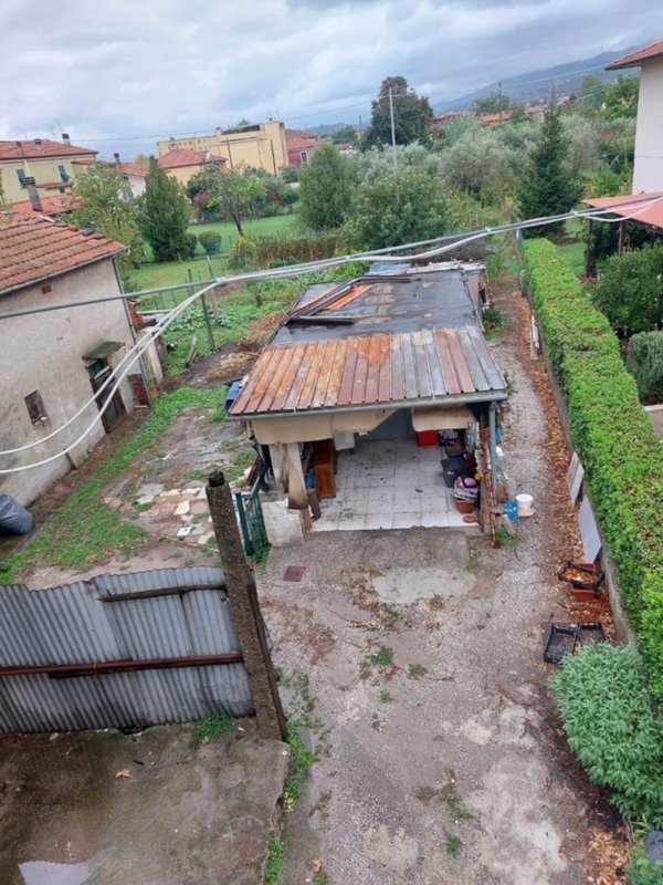 appartamento in vendita a Castelnuovo Magra in zona Palvotrisia