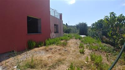 casa indipendente in vendita a Castelnuovo Magra