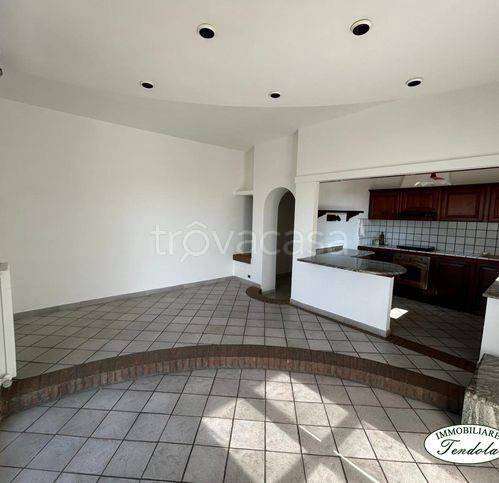 casa indipendente in vendita a Castelnuovo Magra in zona Molicciara