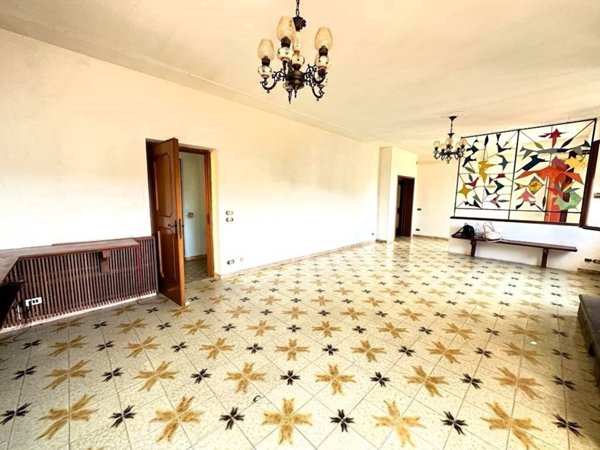 casa semindipendente in vendita a Castelnuovo Magra