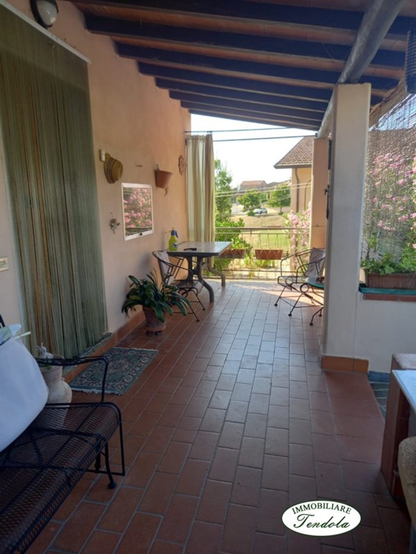 casa semindipendente in vendita a Castelnuovo Magra in zona Molicciara