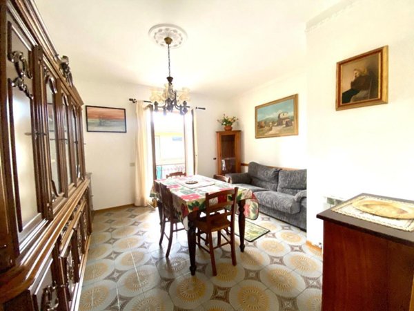 casa indipendente in vendita a Castelnuovo Magra in zona Molicciara