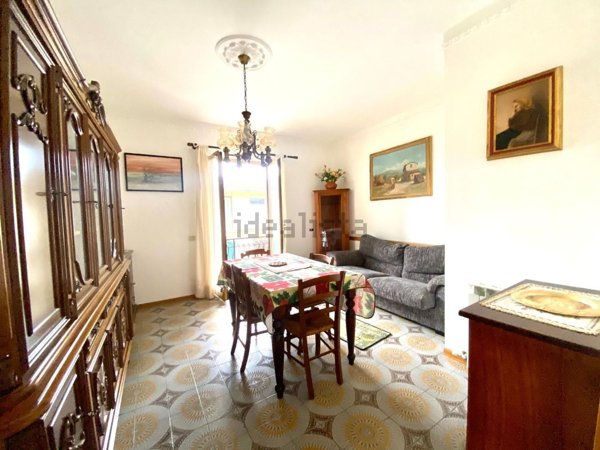 casa indipendente in vendita a Castelnuovo Magra in zona Molicciara