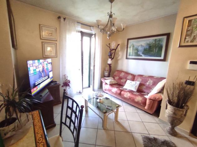 casa semindipendente in vendita a Castelnuovo Magra in zona Molicciara