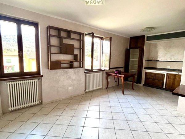 appartamento in vendita a Castelnuovo Magra in zona Colombiera