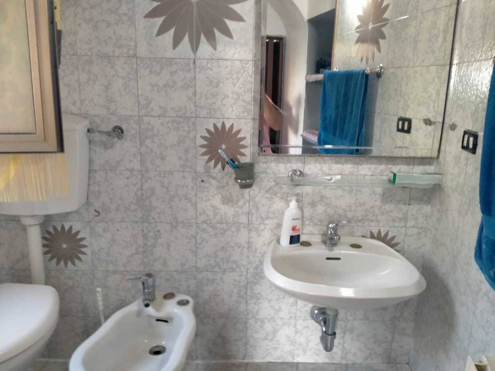 casa indipendente in vendita a Castelnuovo Magra in zona Colombiera