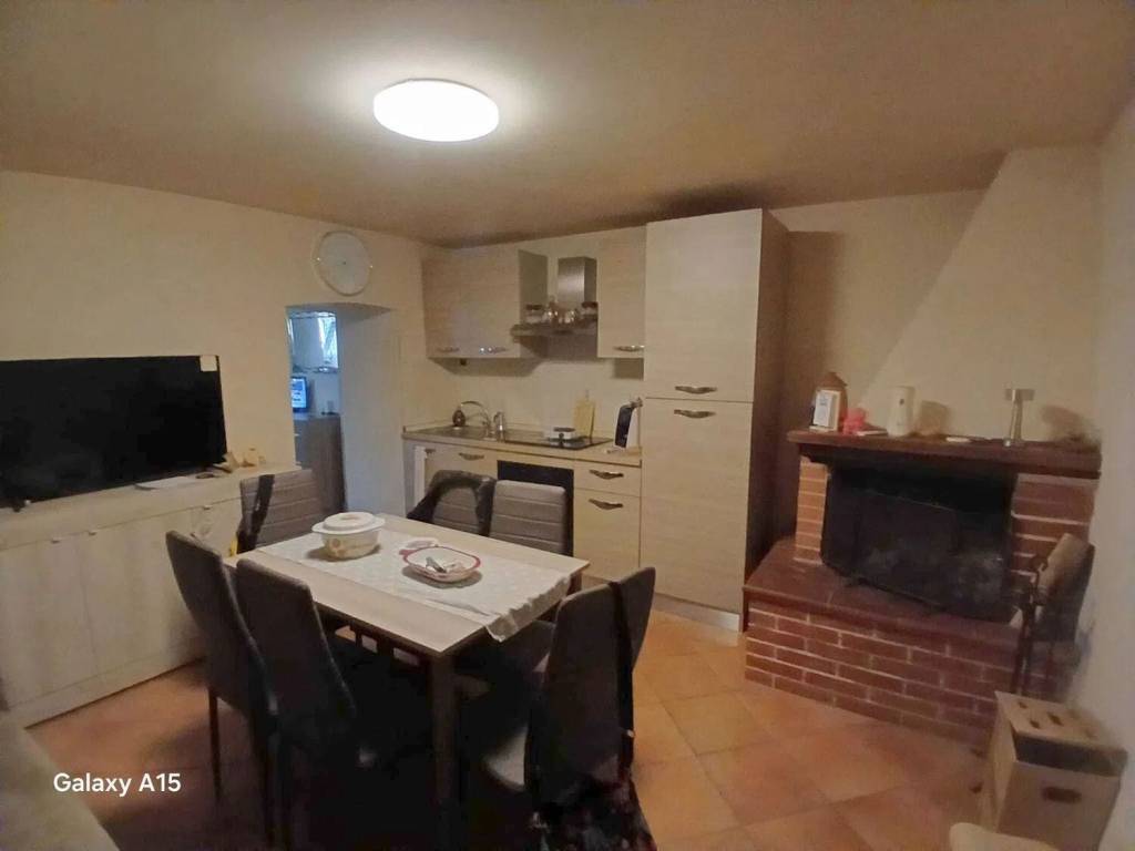 appartamento in vendita a Castelnuovo Magra in zona Colombiera