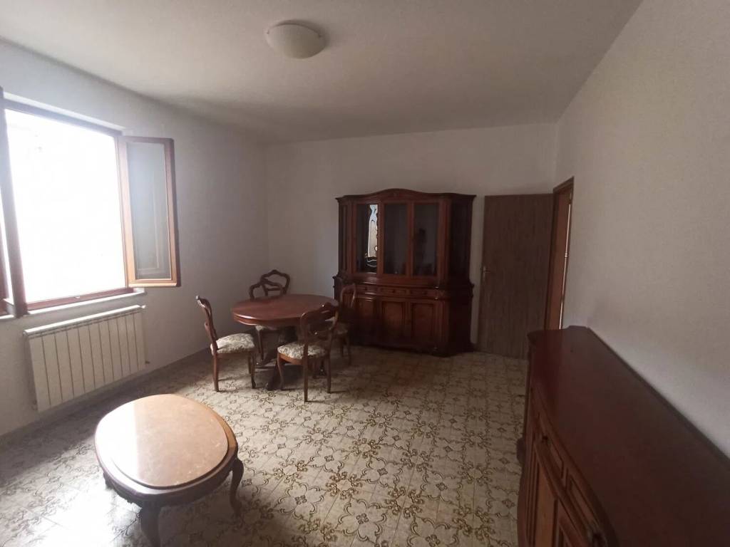 appartamento in vendita a Castelnuovo Magra in zona Colombiera