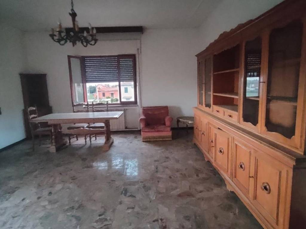 appartamento in vendita a Castelnuovo Magra in zona Colombiera