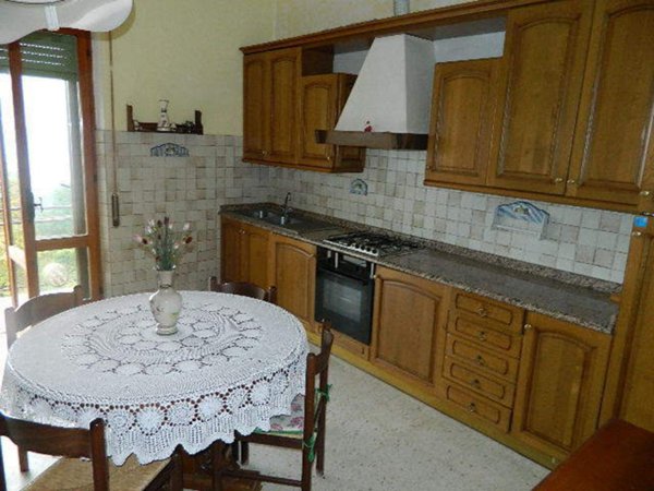 appartamento in vendita a Castelnuovo Magra in zona Vallecchia