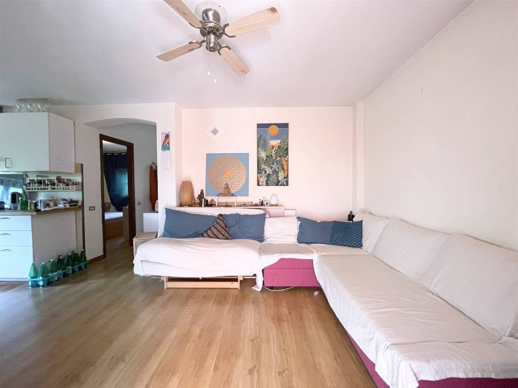 casa indipendente in vendita a Castelnuovo Magra