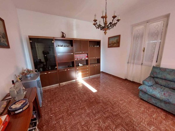 appartamento in vendita a Castelnuovo Magra in zona Palvotrisia