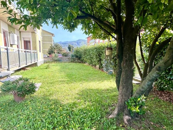 appartamento in vendita a Castelnuovo Magra in zona Colombiera