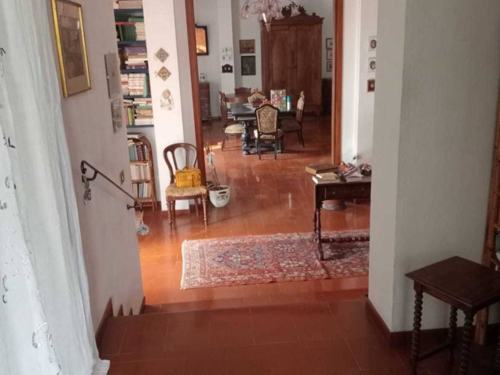 casa indipendente in vendita a Castelnuovo Magra in zona Colombiera