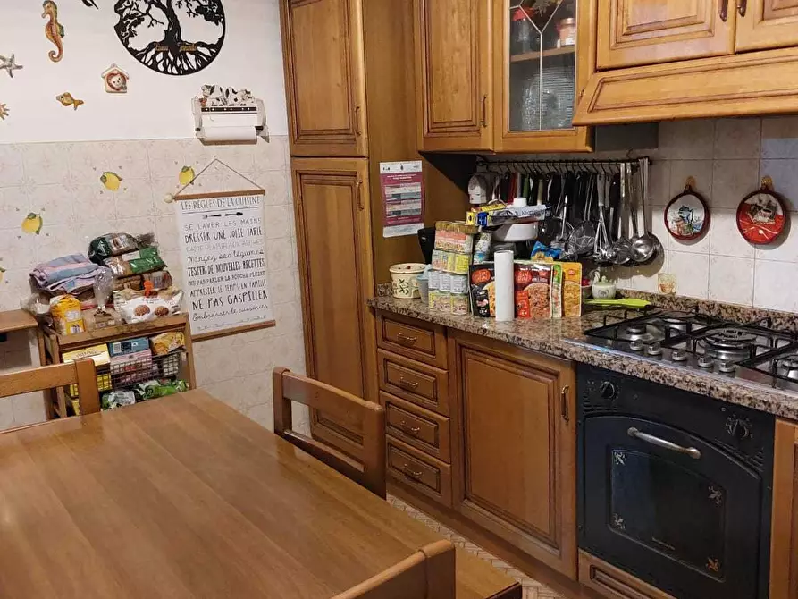 casa semindipendente in vendita a Castelnuovo Magra
