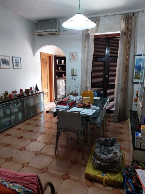 casa semindipendente in vendita a Castelnuovo Magra