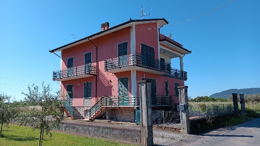 appartamento in vendita a Castelnuovo Magra