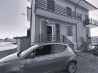 casa indipendente in vendita a Castelnuovo Magra