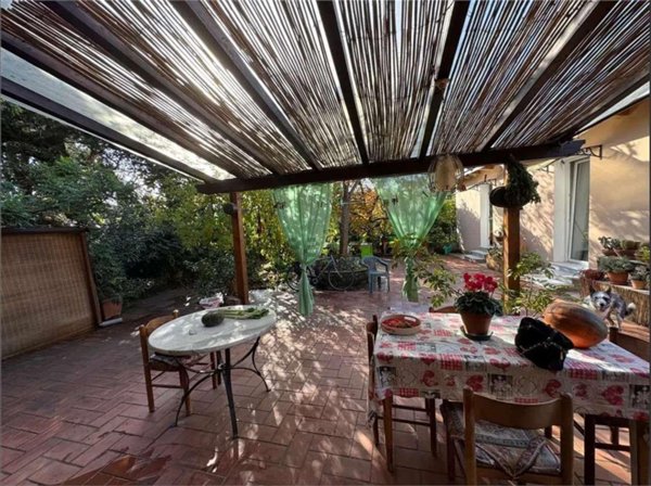 casa indipendente in vendita a Castelnuovo Magra in zona Marciano