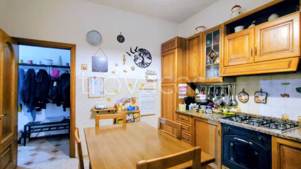 casa indipendente in vendita a Castelnuovo Magra in zona Molicciara