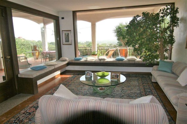 casa indipendente in vendita a Castelnuovo Magra