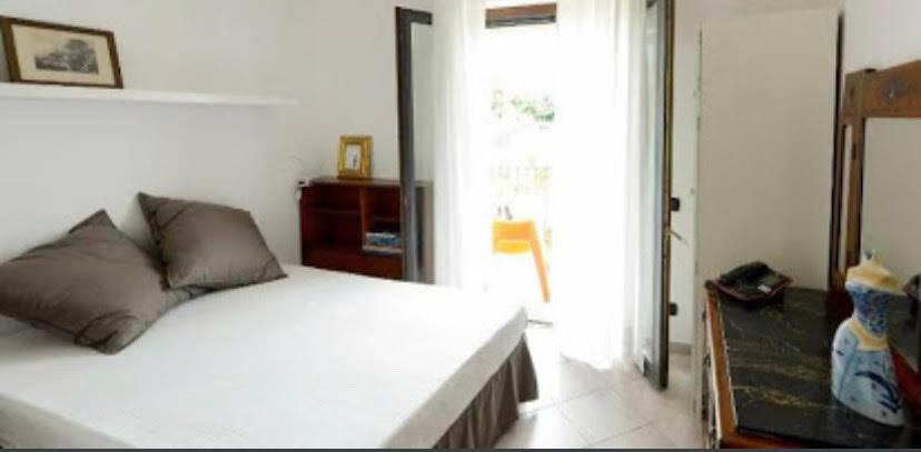 casa indipendente in vendita a Castelnuovo Magra in zona Colombiera