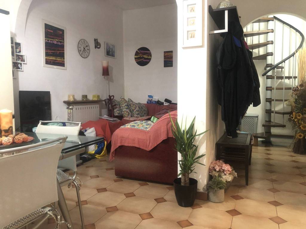 casa indipendente in vendita a Castelnuovo Magra in zona Molicciara