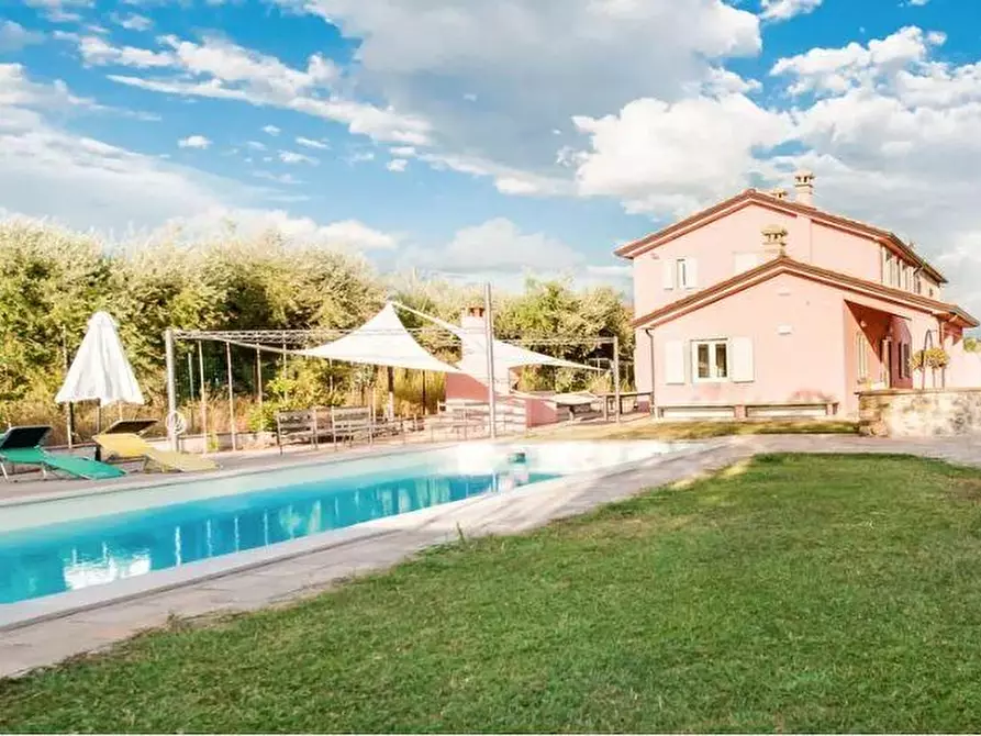 casa semindipendente in vendita a Castelnuovo Magra