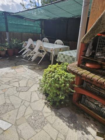 casa indipendente in vendita a Castelnuovo Magra in zona Molicciara
