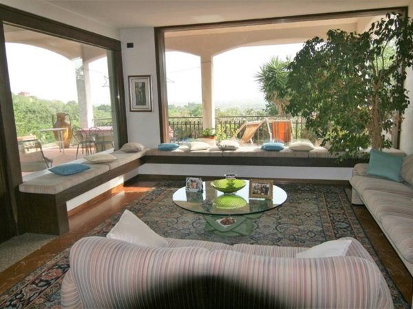 casa indipendente in vendita a Castelnuovo Magra